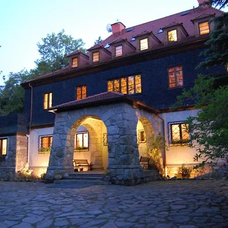 Dworek Saraswati